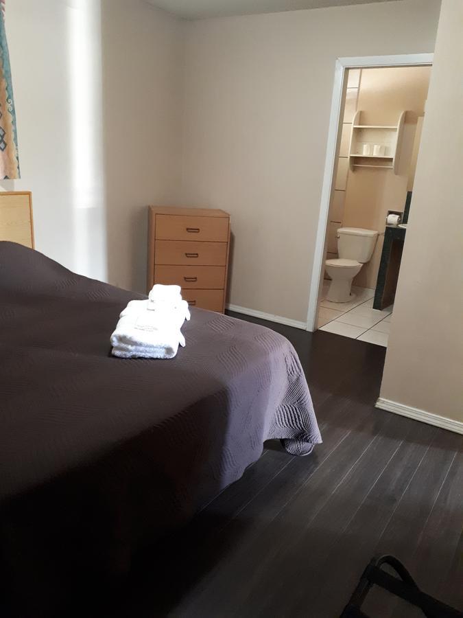 Travellers Rest Motel Salmon Arm Dış mekan fotoğraf