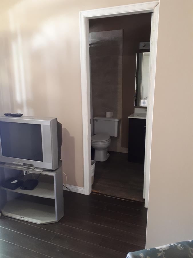 Travellers Rest Motel Salmon Arm Dış mekan fotoğraf
