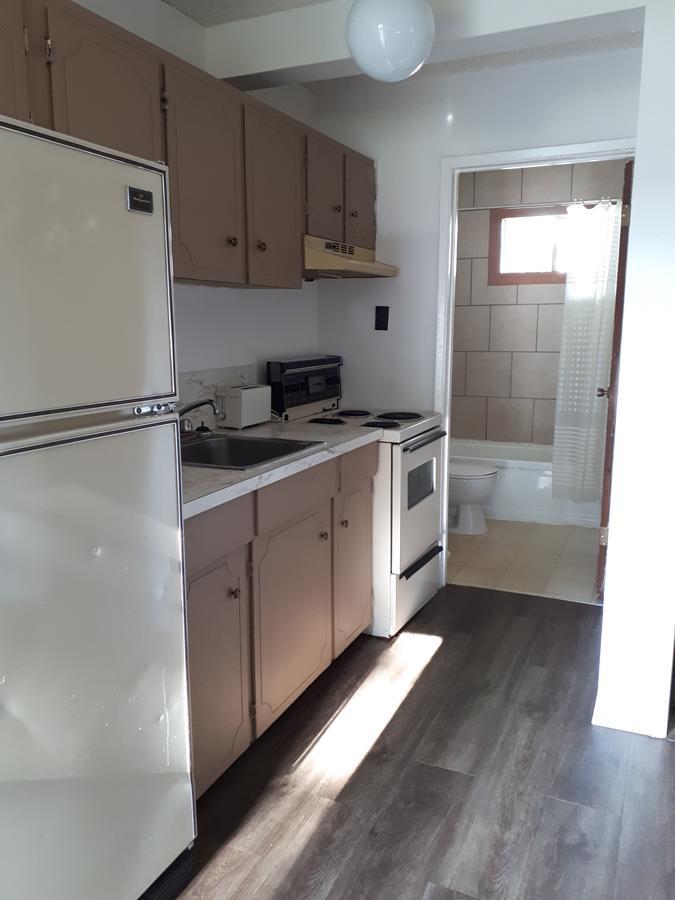 Travellers Rest Motel Salmon Arm Dış mekan fotoğraf